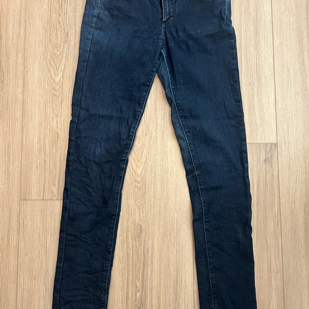 PAIGE Black Skinny Jeans Sleek and Versatile